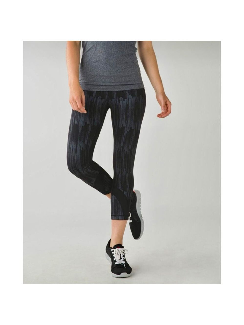 Lululemon Run Top Speed Crop Leggings Scratch Match Black Multi Size 10